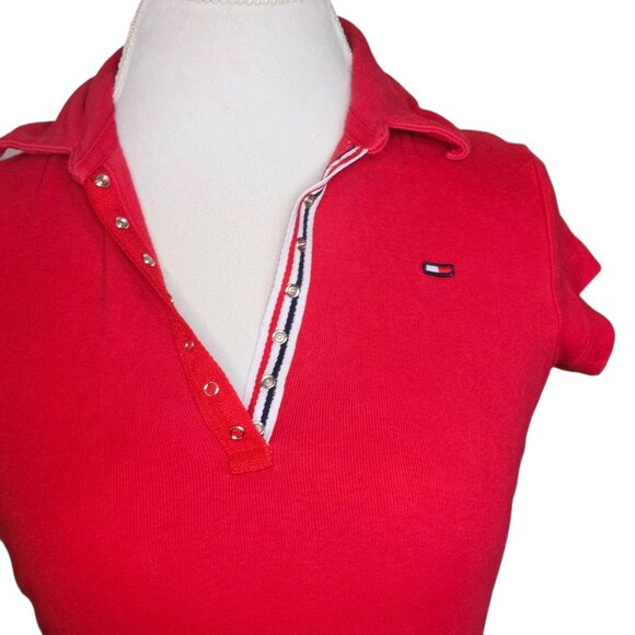 Y2K Tommy Hilfiger Red Polo Shirt Semi Cropped Tight Preppy Sz M Logo 2000s - Picture 2 of 8